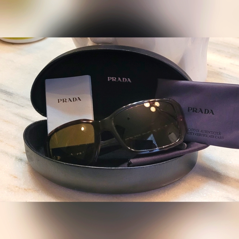 Authentic/Prada/Sunglasses
